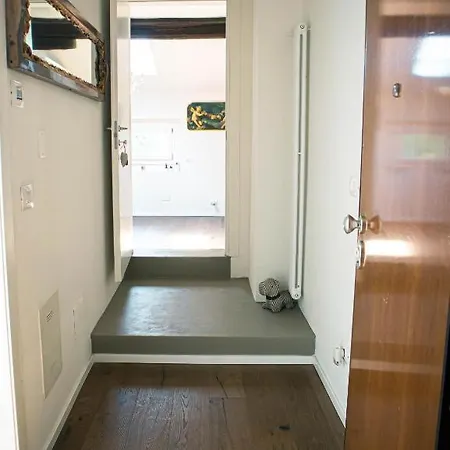 La Cicogna Apartment *